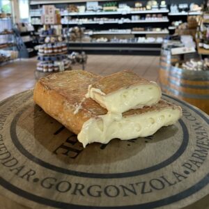 Hunter Gold Washed Rind